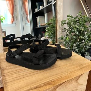 Black Teva Platform Sandals